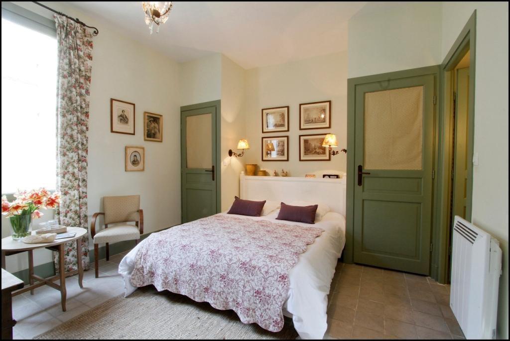 Apartamento Le Trente Trois Uzès Exterior foto